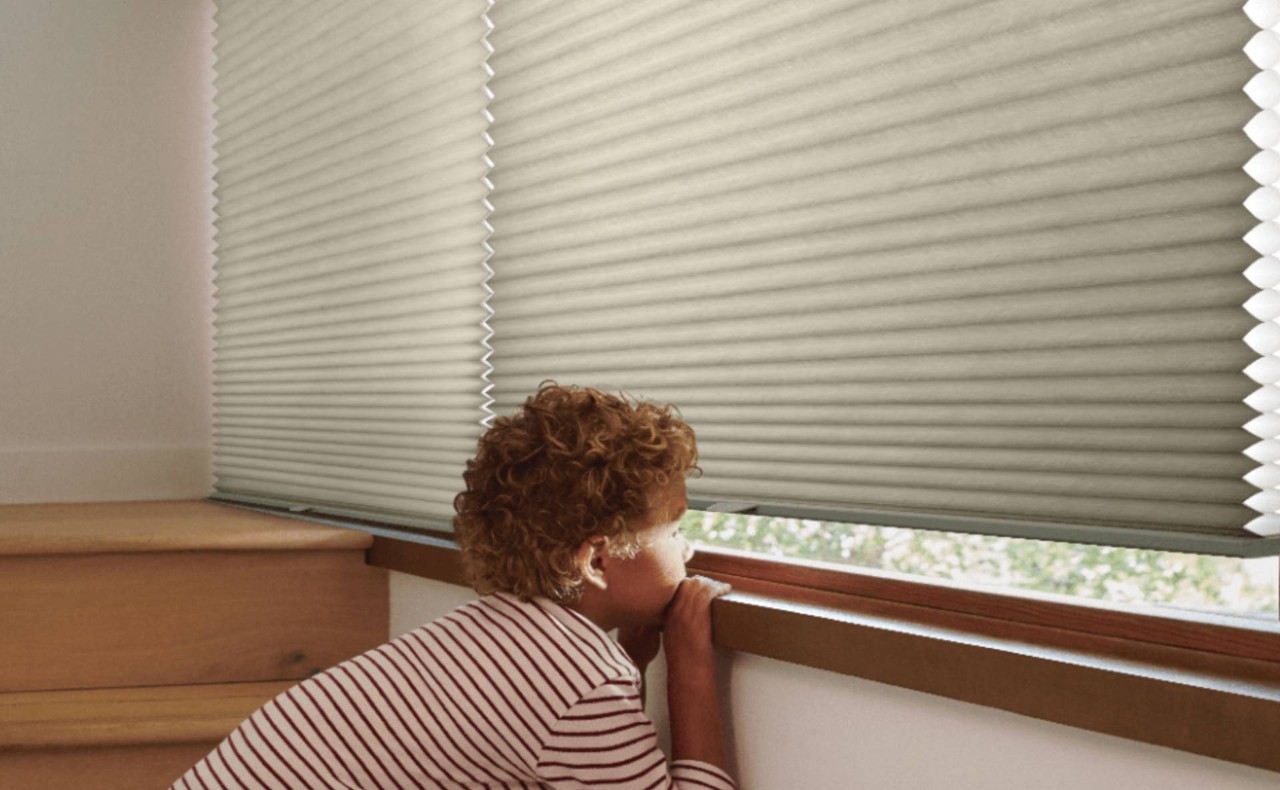 Hunter Douglas Duette® Cellular Shades, child-friendly Hunter Douglas shades, child-friendly shades near Grand Rapids, Michigan (MI)